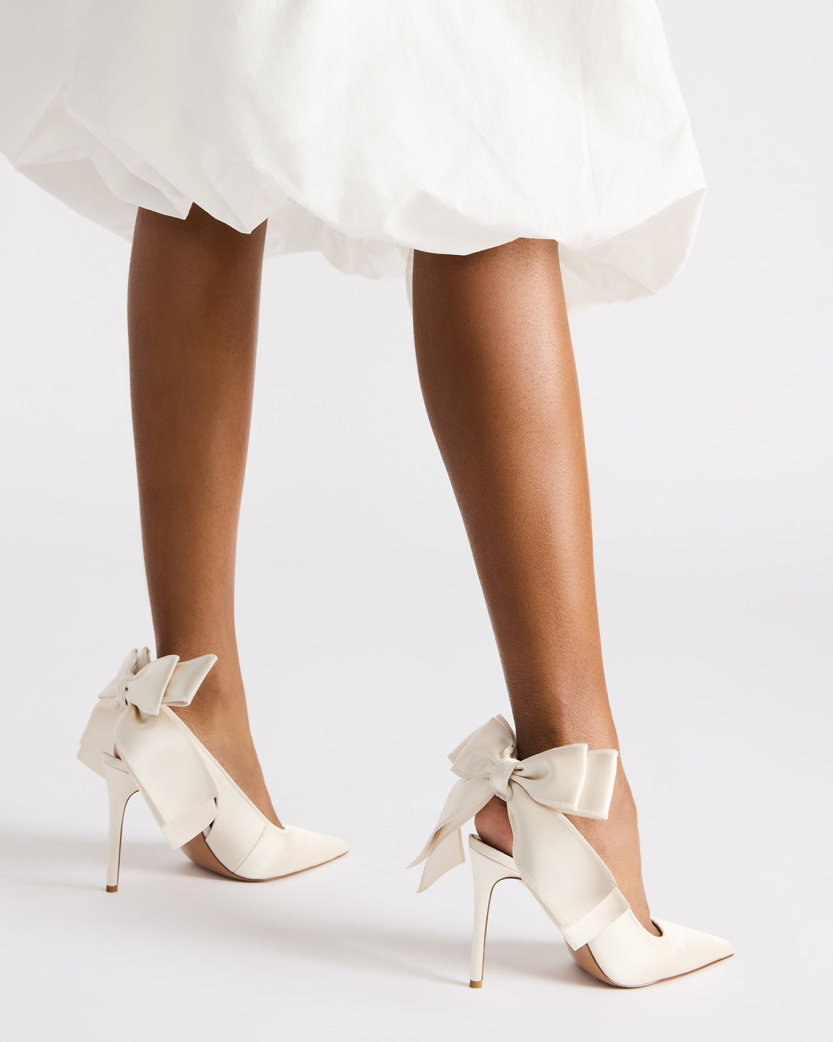 TEACUP Ivory Satin Women's Pointed-Toe Slingback Heel