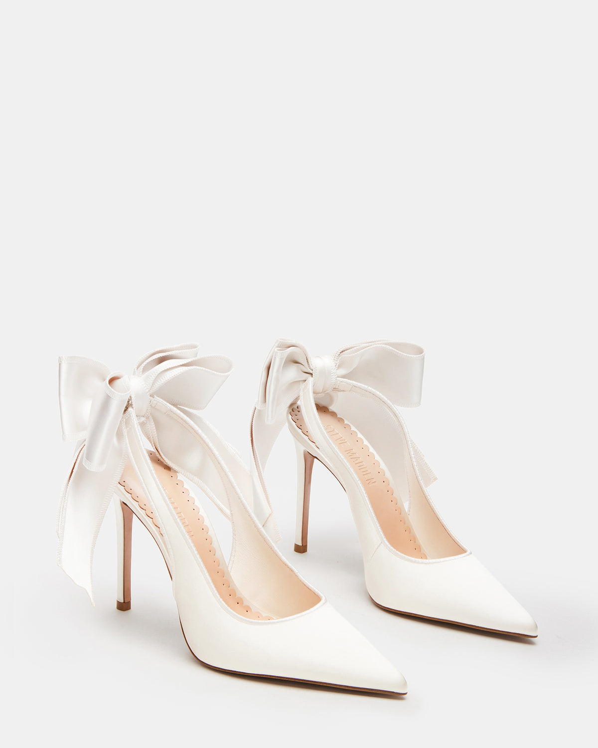 TEACUP Ivory Satin Women's Pointed-Toe Slingback Heel