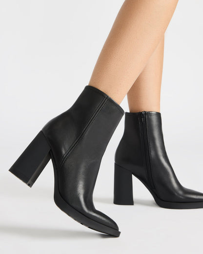 HARDEN Black Leather Women's Pointed-Toe Ankle Boot