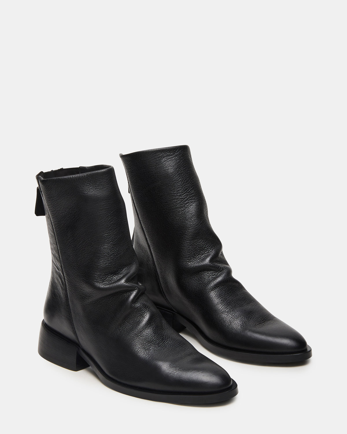 NEXIE Black Leather Women's Pointed-Toe Ankle Boot