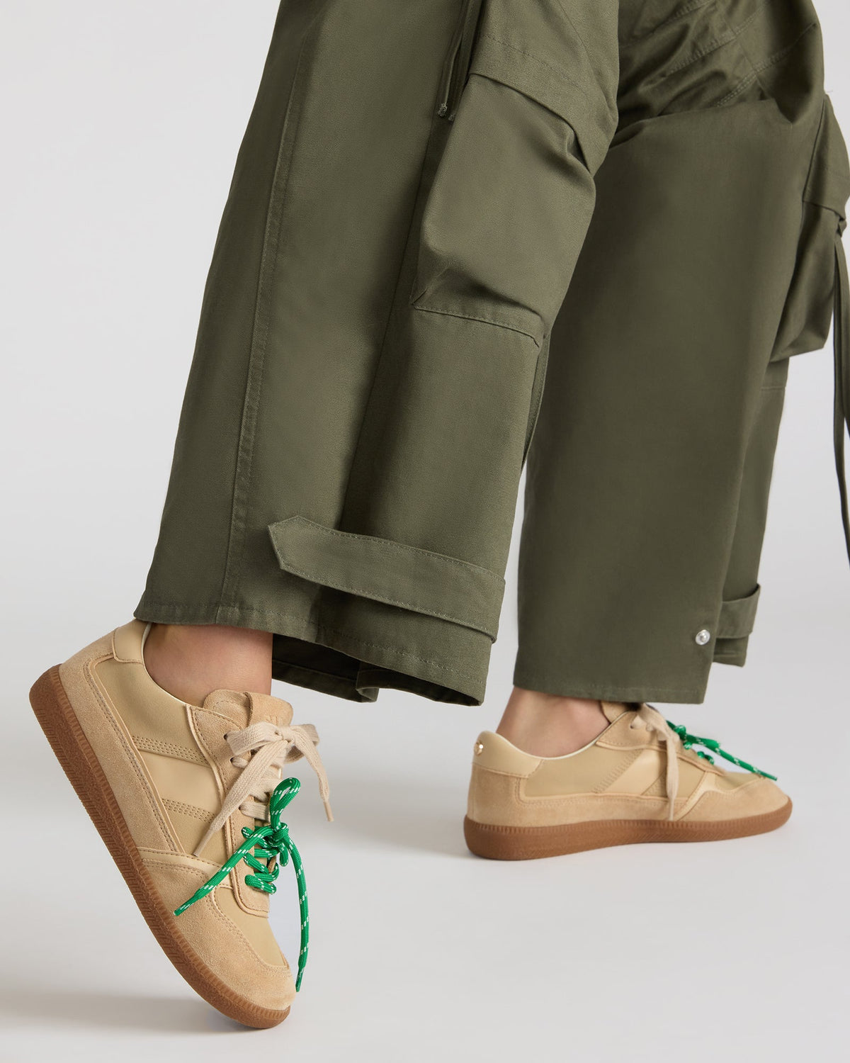 SPORTY Sand Low-Top Lace-Up Women's Sneaker
