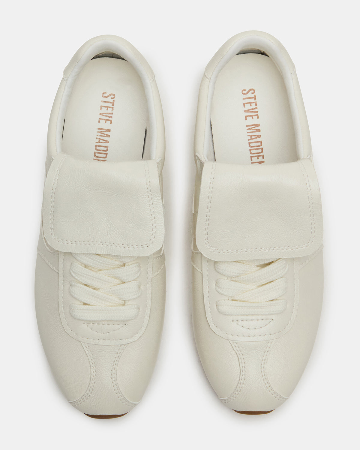 MOBILITY White Leather Women's Low-Top Lace-Up Sneaker