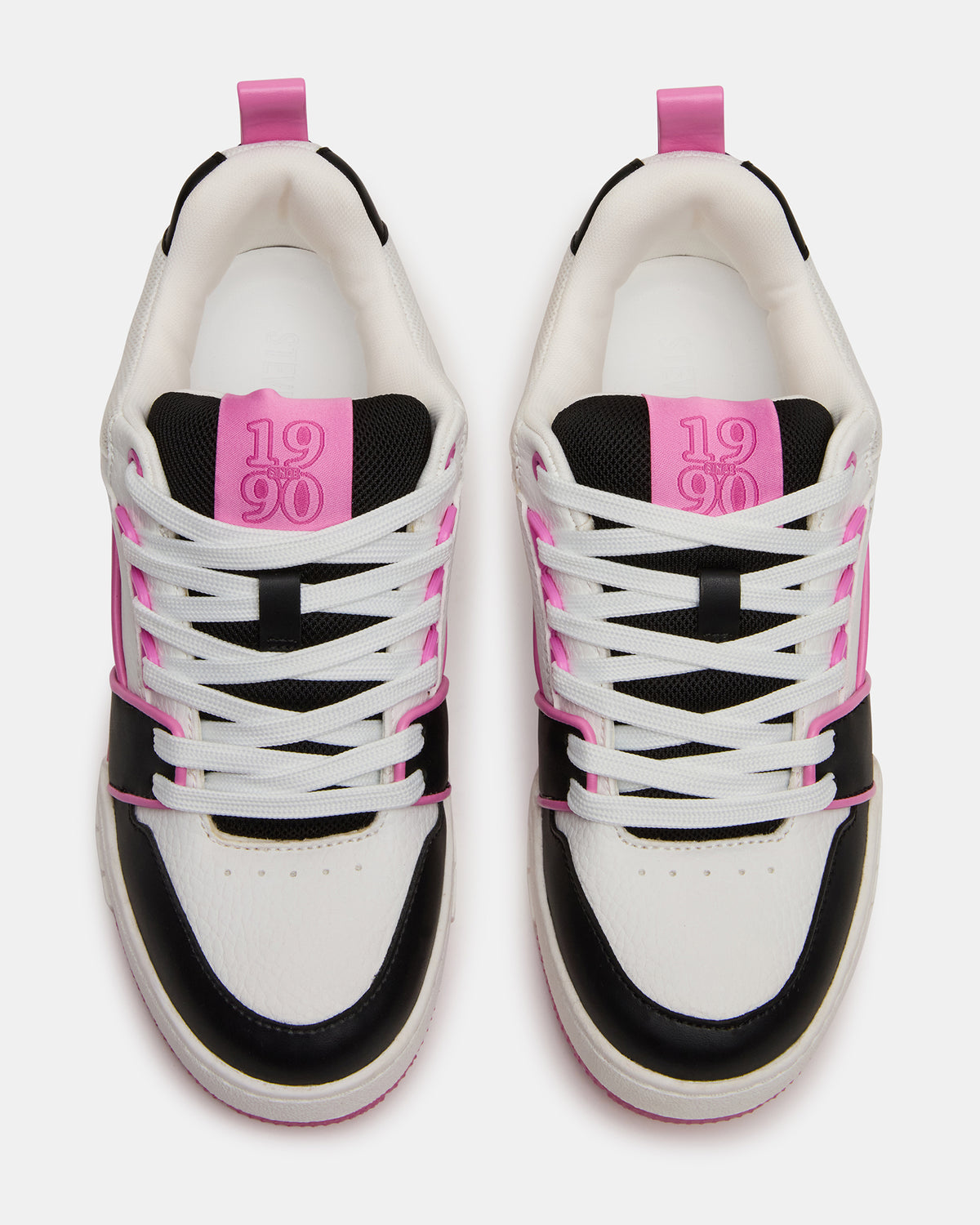 SKATER Black/Pink Low-Top Lace-Up Women's Sneaker