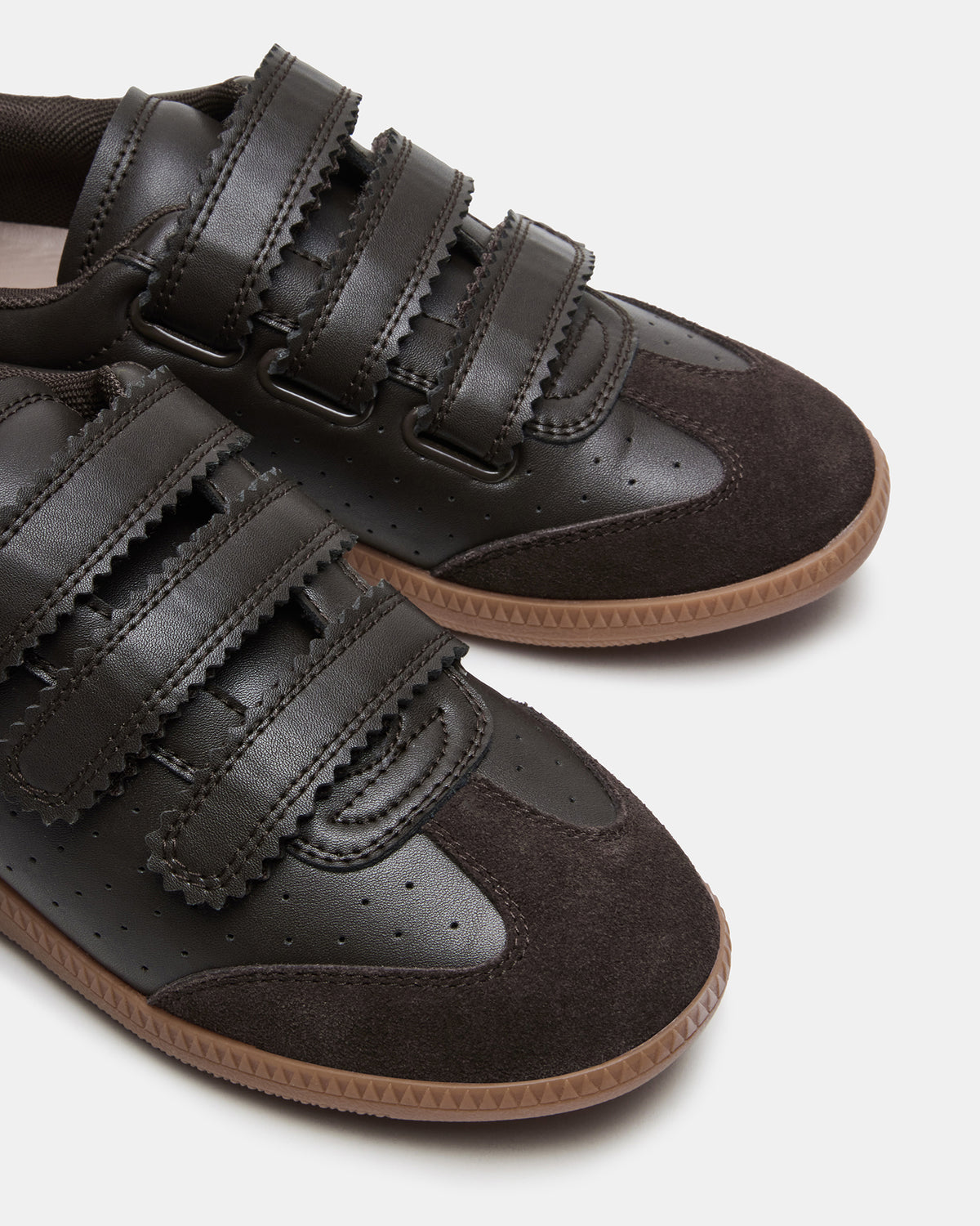 MOMENTUM Brown Suede Velcro Low-Top Women's Sneakers