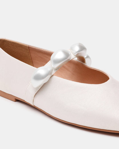 POPPIN Pearl White Mary Jane Ballet Women's Flat