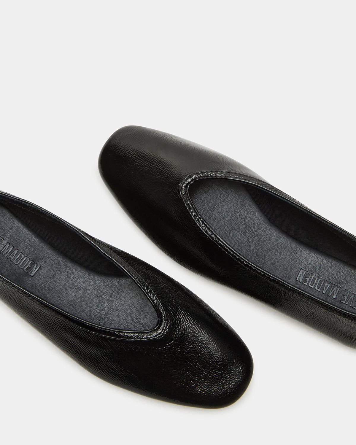 LENI Black/Black Square-Toe Ballet Women's Flat
