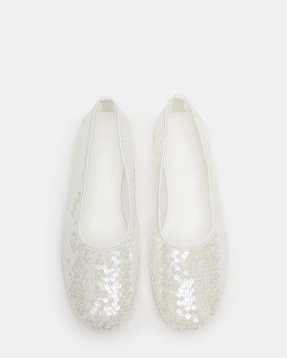GARCELLE White Sequin Women's Ballet Flats