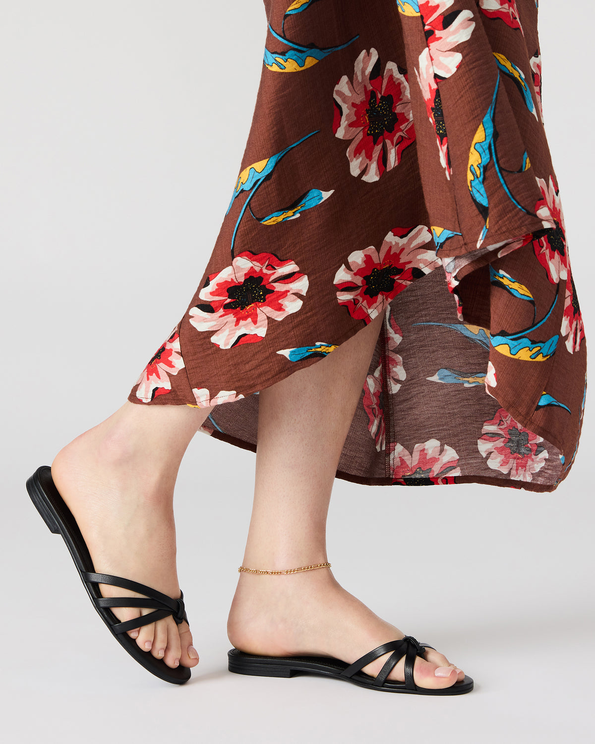 CALISSI Black Leather Strappy Slide Women's Sandal