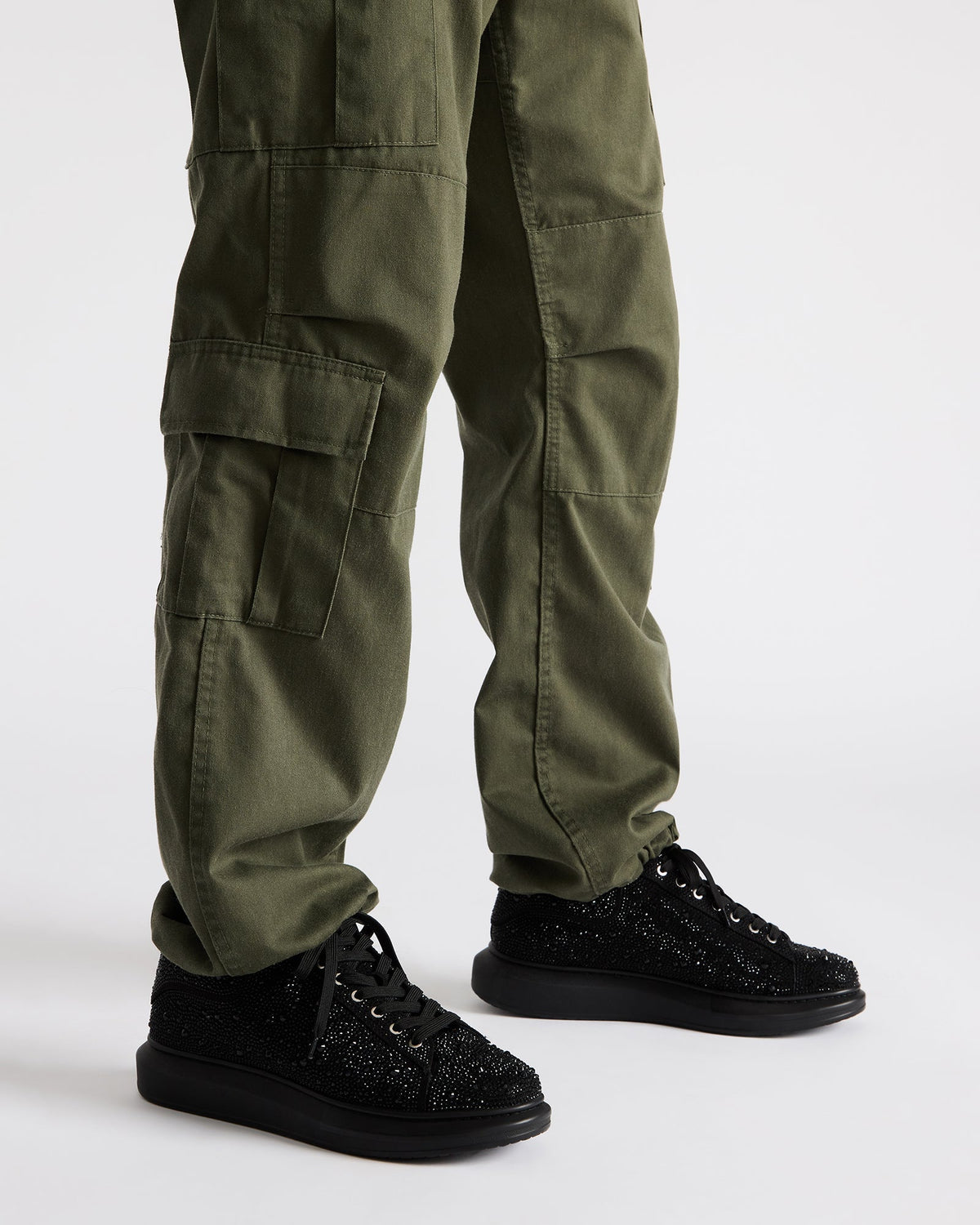 ICEBOX Rhinestone Men's Low-Top Lace-Up Sneaker