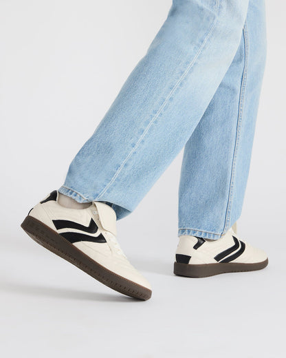 JANOS White Leather Low-Top Lace-Up Men's Sneaker