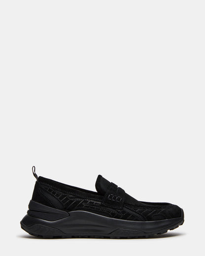 PARRISH Black Low-Top Slip-On Men's Sneaker