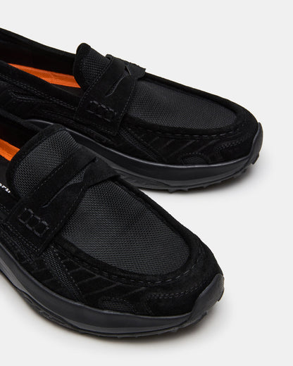 PARRISH Black Low-Top Slip-On Men's Sneaker