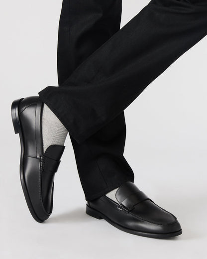 COLVER Black Leather Men's Slip-On Loafer