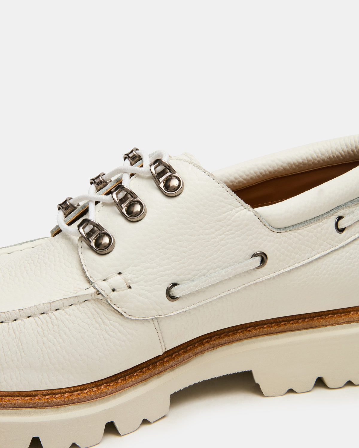 VICTOR White Leather Slip-On Men's Casual Boat Shoe