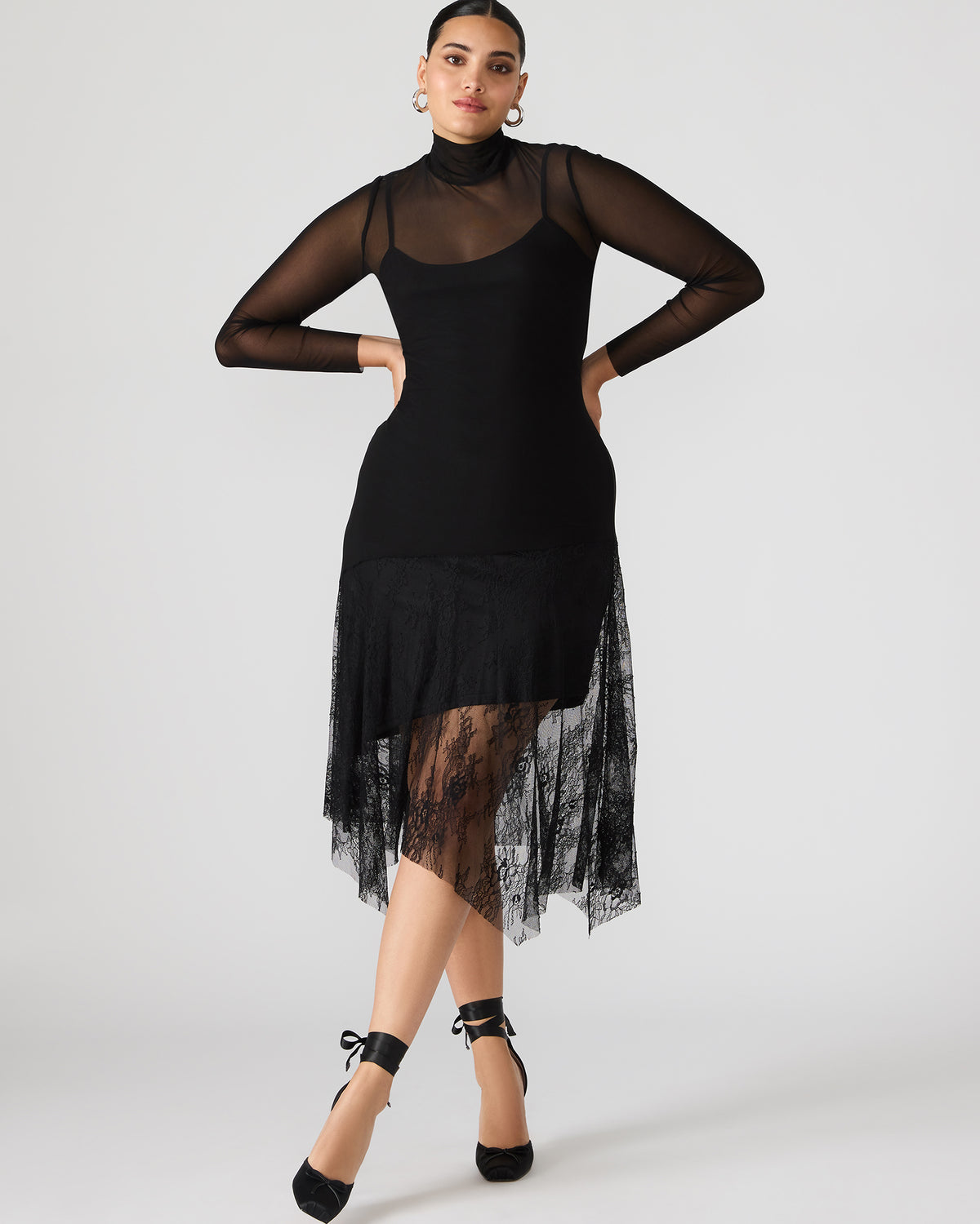 SILAS Black Long-Sleeved Mesh Lace Overylay Flowy Women's Dress