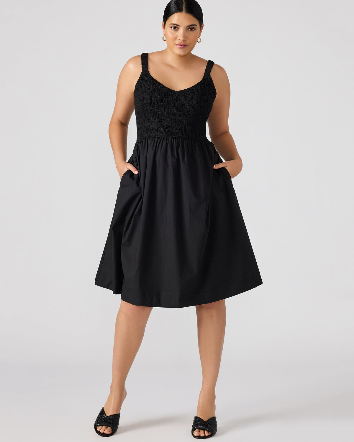 FLEUR Black Flowy Smocked Midi Women's Dress