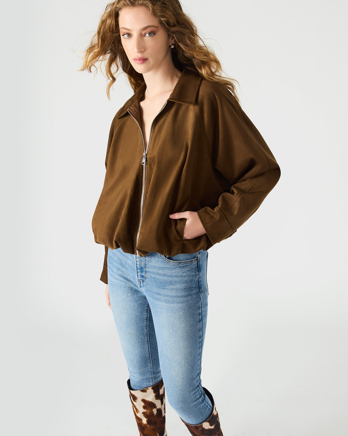 MACKEY Chestnut Long-Sleeved Zip-Up Women's Jacket