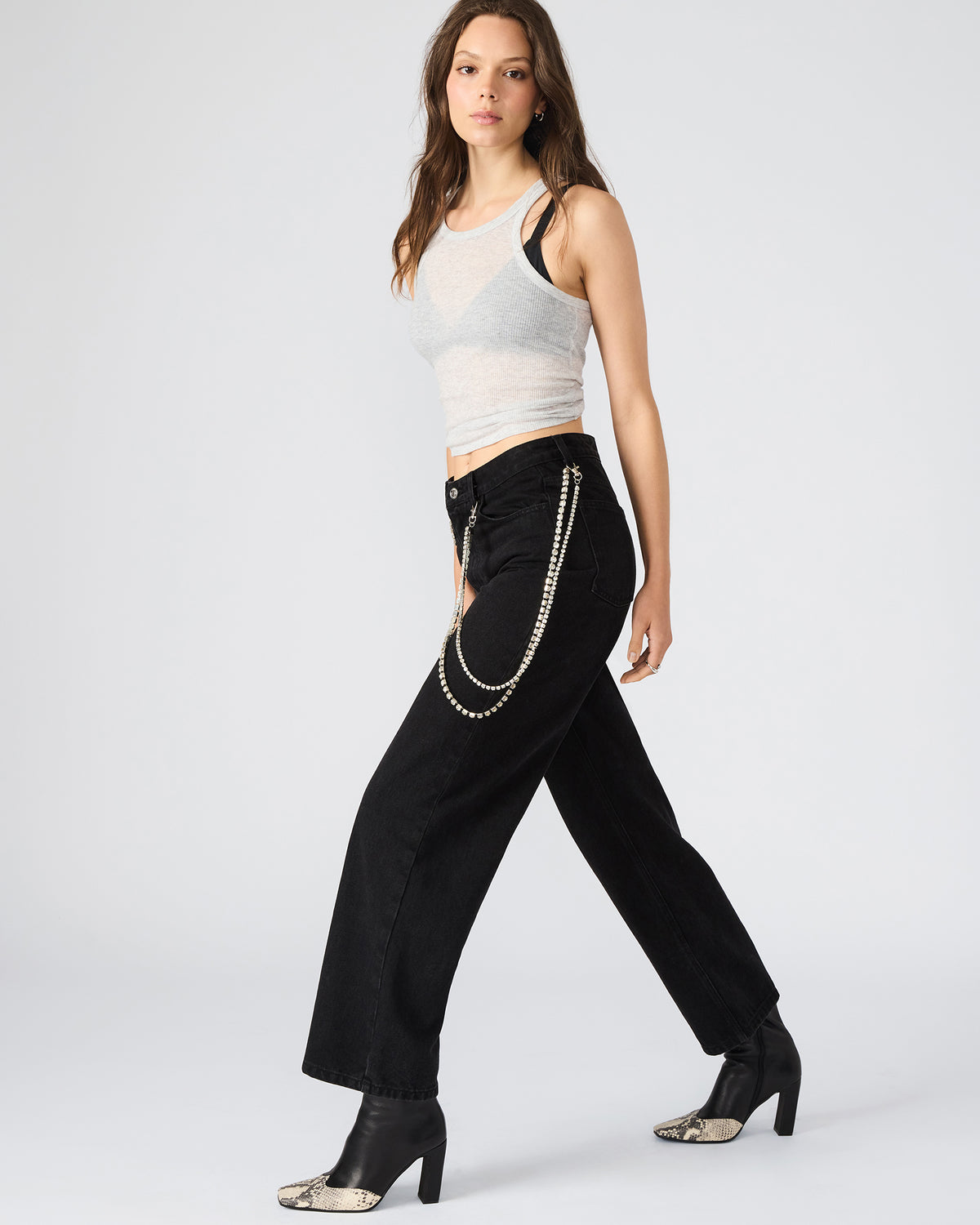 SWIFT Black Wide-Leg Denim Chain Women's Jean
